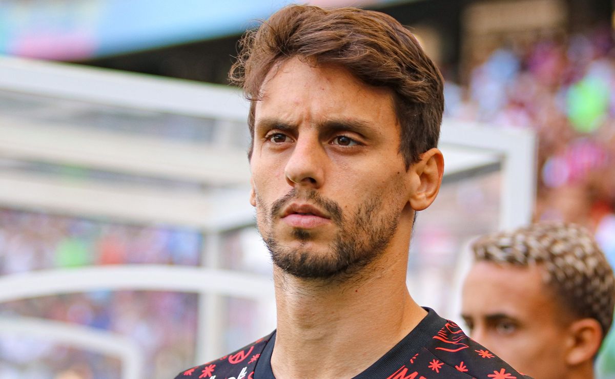 Rodrigo Caio deixa Flamengo por fidelidade a Filipe Luís após demissão e expõe bastidores