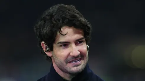 Pato analisa situação do camisa 10 na Seleção.