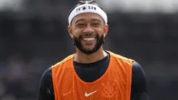 Memphis Depay durante treinamento do Corinthians - Foto: Joisel Amaral/AGIF