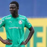 Arsenal monitora marfinense Koné, zagueiro do Sub-20 do Palmeiras