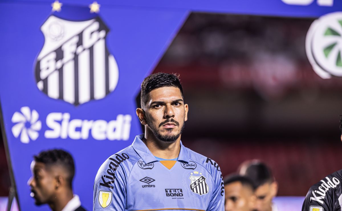 Corinthians monitora João Paulo e outros nomes para ser reserva de Hugo Souza no gol