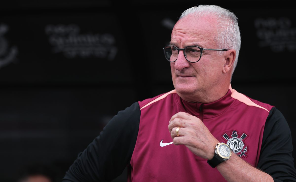 Corinthians inicia trabalhos com foco na Chapecoense e ajustes no elenco para o Brasileirão