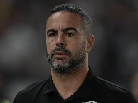 Artur Jorge sinaliza positivamente após aproximação do Cruzeiro