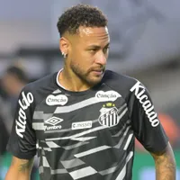 Neymar e Veríssimo aparecem no time titular diante do Internacional