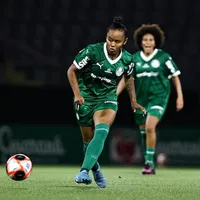 Rhay Coutinho se consolida no Palmeiras e ganha força na lateral