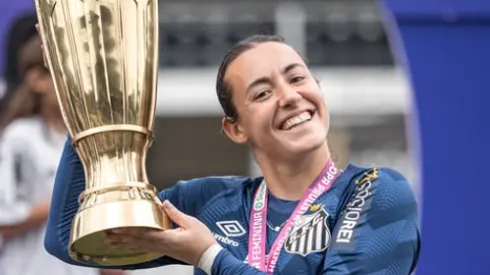 Kelly Chiavaro é a nova contratação do Inter – Foto: Bruno Vaz/Santos FC