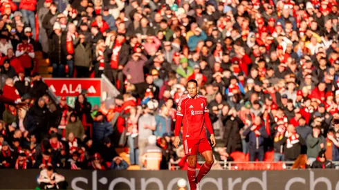 Virgil van Dijk, do Liverpool, é visto durante a partida da Premier League entre Liverpool e Tottenham Hotspur em Anfield, Liverpool, neste domingo, 15 de março de 2026. (Photo: Steven Halliwell | MI News) Credit: MI News & Sport /Alamy Live News