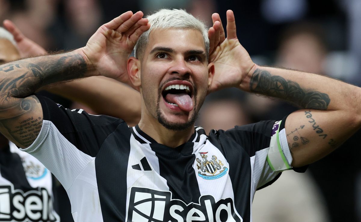 Bruno Guimarães aprova estrutura do Botafogo e rasga elogios: “Não deixa a desejar em nada”