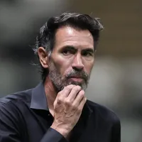 Eduardo Domínguez reencontra o SPFC e mexe no time titular