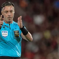 Flu tenta superar retrospecto ruim com Claus