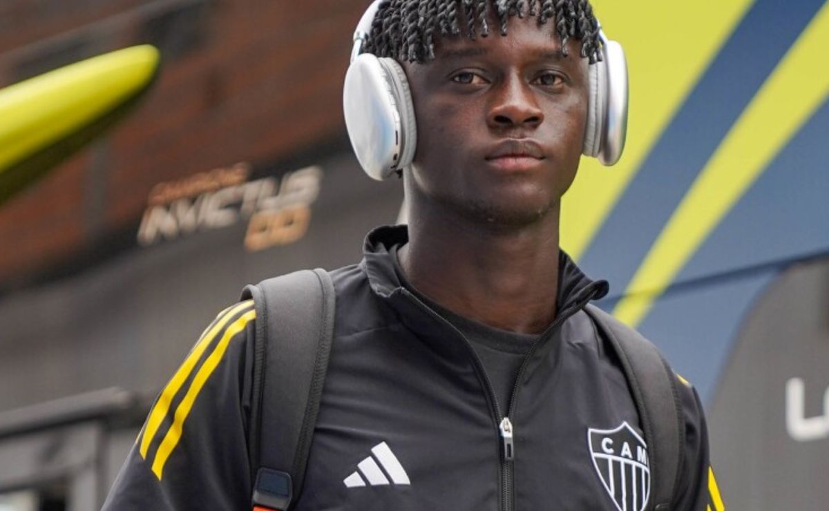 Atlético-MG renova com Mamady Cissé até 2030 e projeta volante como próxima joia para Europa
