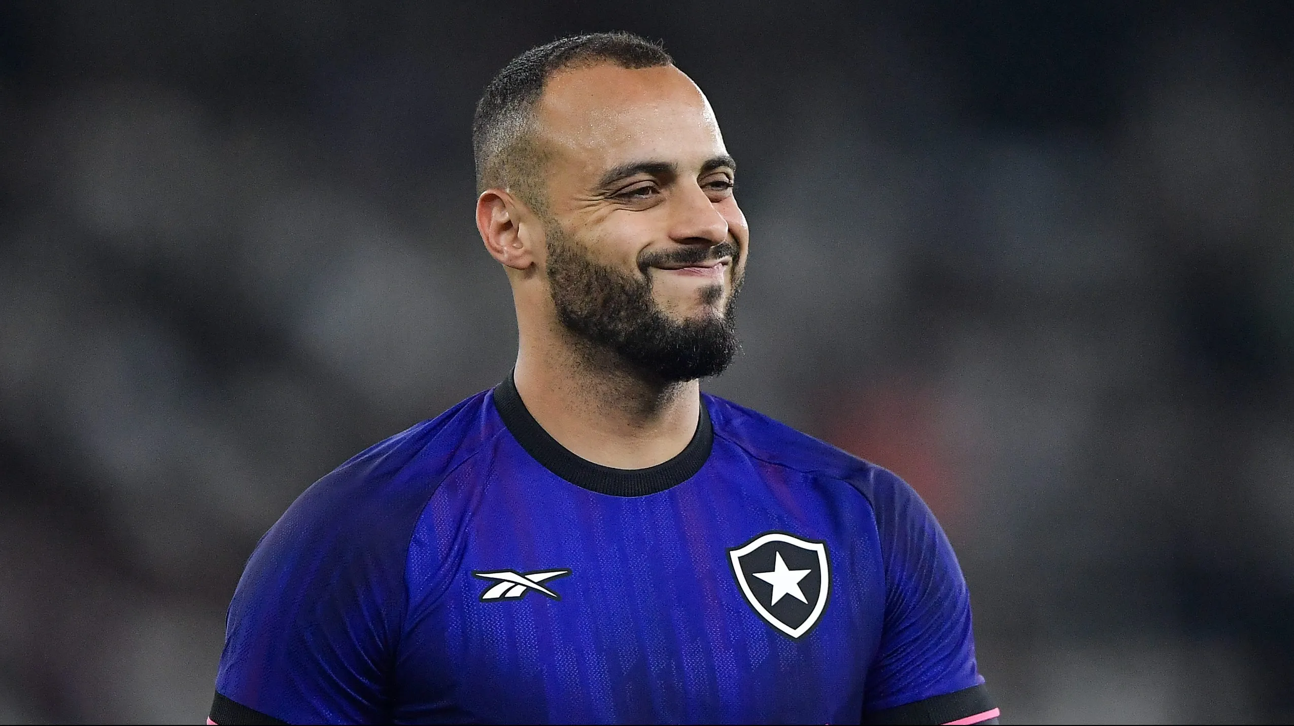 Arthur Cabral não será do Corinthians - Foto: Thiago Ribeiro/AGIF.