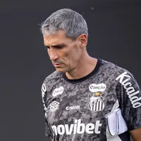 Vojvoda já não tem mais proteção no Santos e demissão pode acontecer