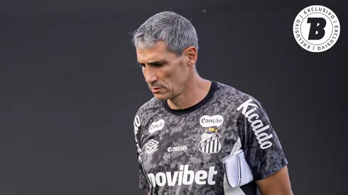 Juan Pablo Vojvoda técnico do Santos durante treinamento na Vila Belmiro