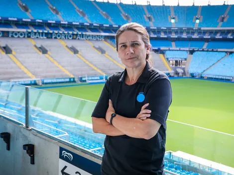 Jéssica de Lima estreia contra ex-clube no comando do Grêmio