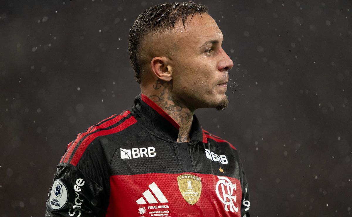 Grêmio ainda quer Everton Cebolinha e estuda assinar pré-contrato com o ponta do Flamengo