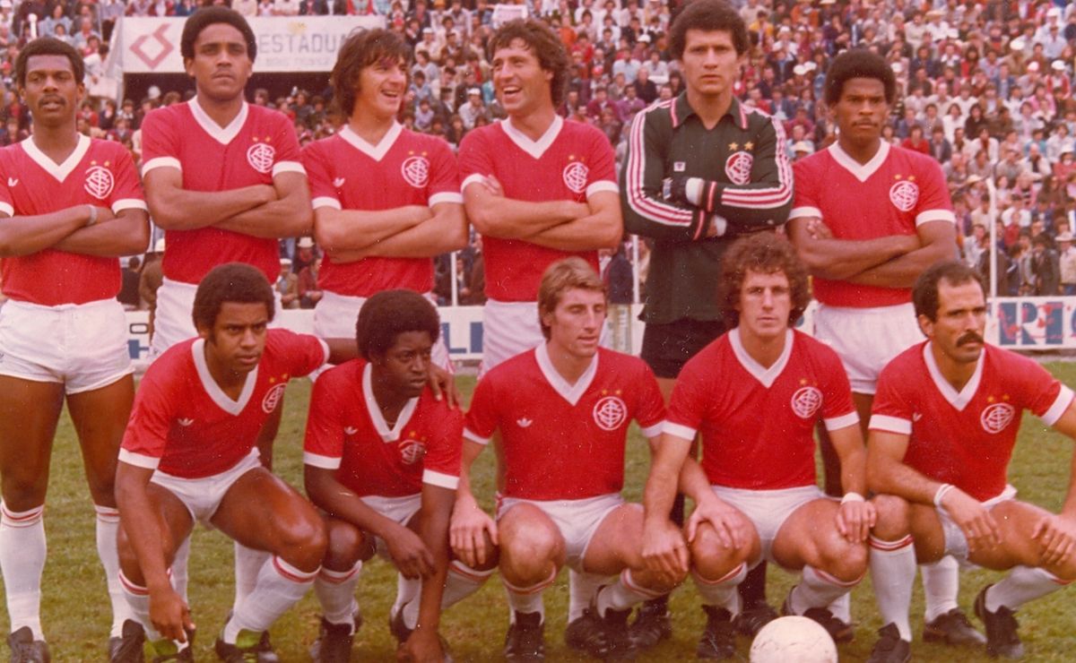 Morre João Carlos, lateral-direito do Internacional campeão invicto do Brasileirão em 1979