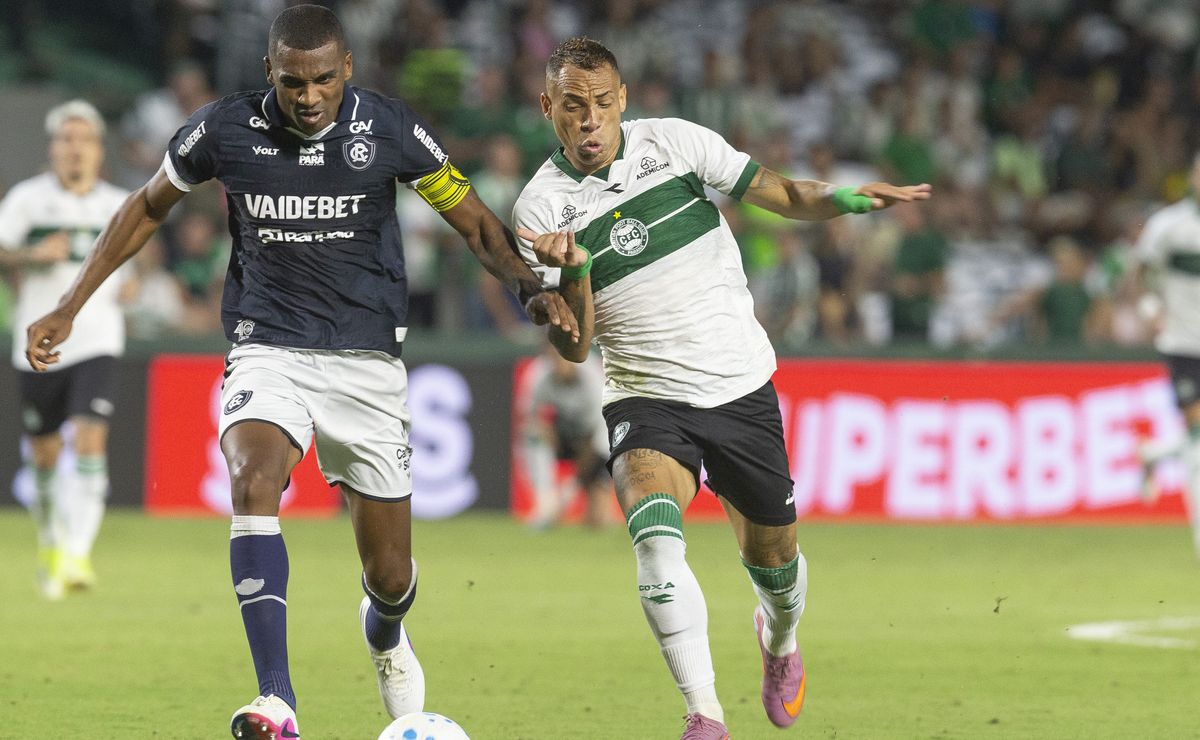 Marllon, zagueiro do Remo, projeta duelo contra o Flamengo e elogia o rubro-negro: “É muito difícil”