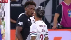 Thiago Mendes e Lucho Acosta se desentendem. Foto: Reprodução/TV Globo
