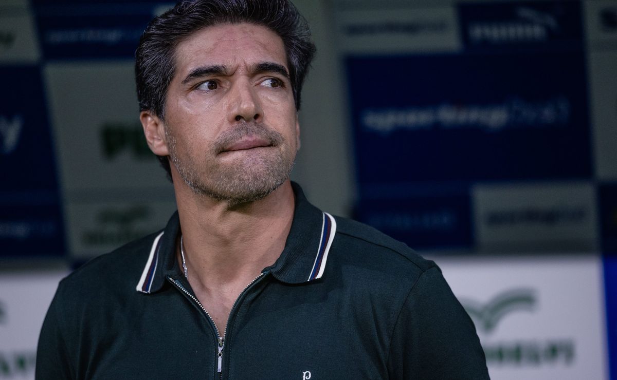 Abel compara investimentos de São Paulo e Palmeiras e revela organização como trunfo para o Tricolor