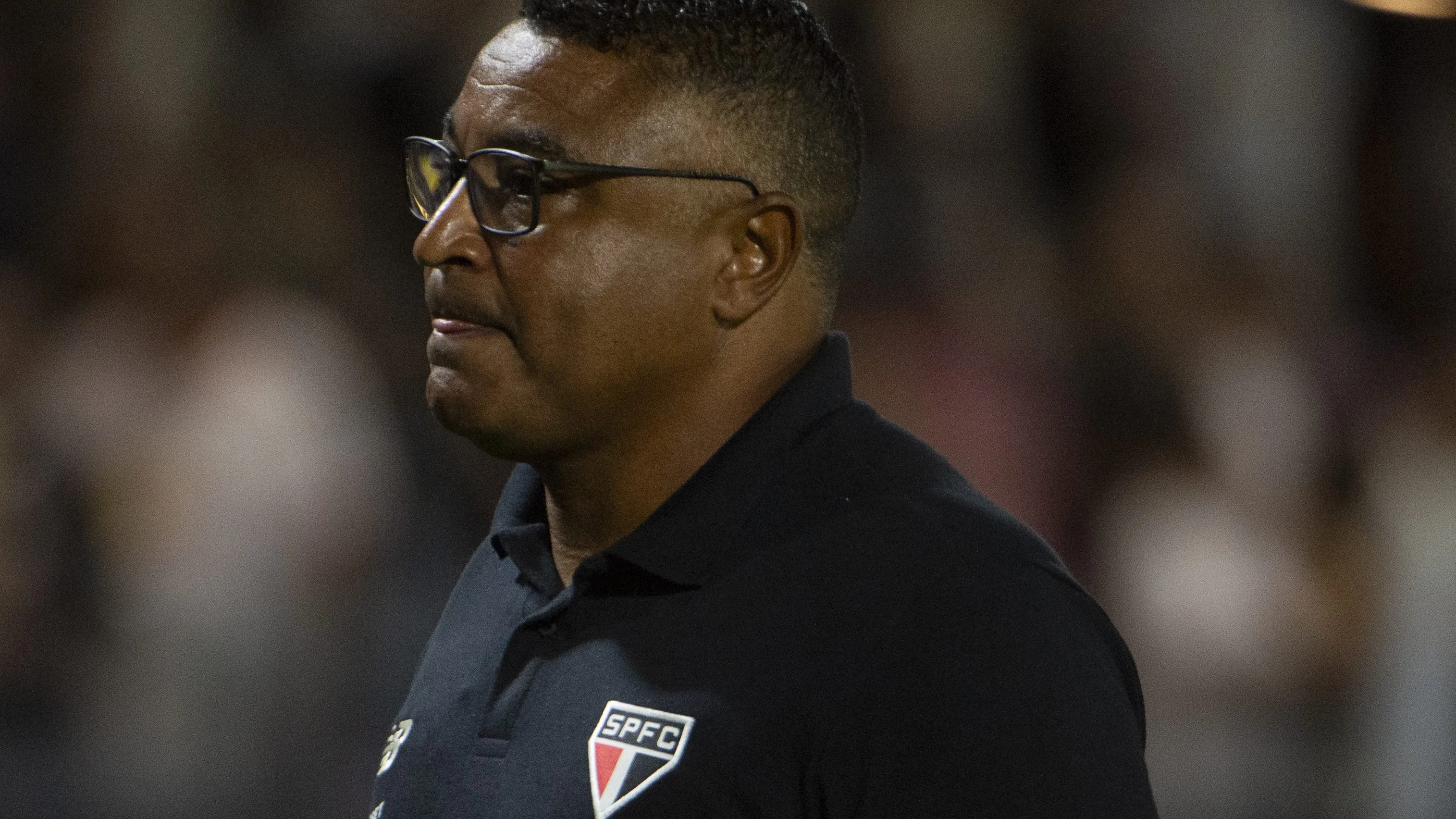 Roger Machado sofreu sua primeira derrota no Tricolor, diante do Atlético-MG: Foto: Anderson Romao/AGIF