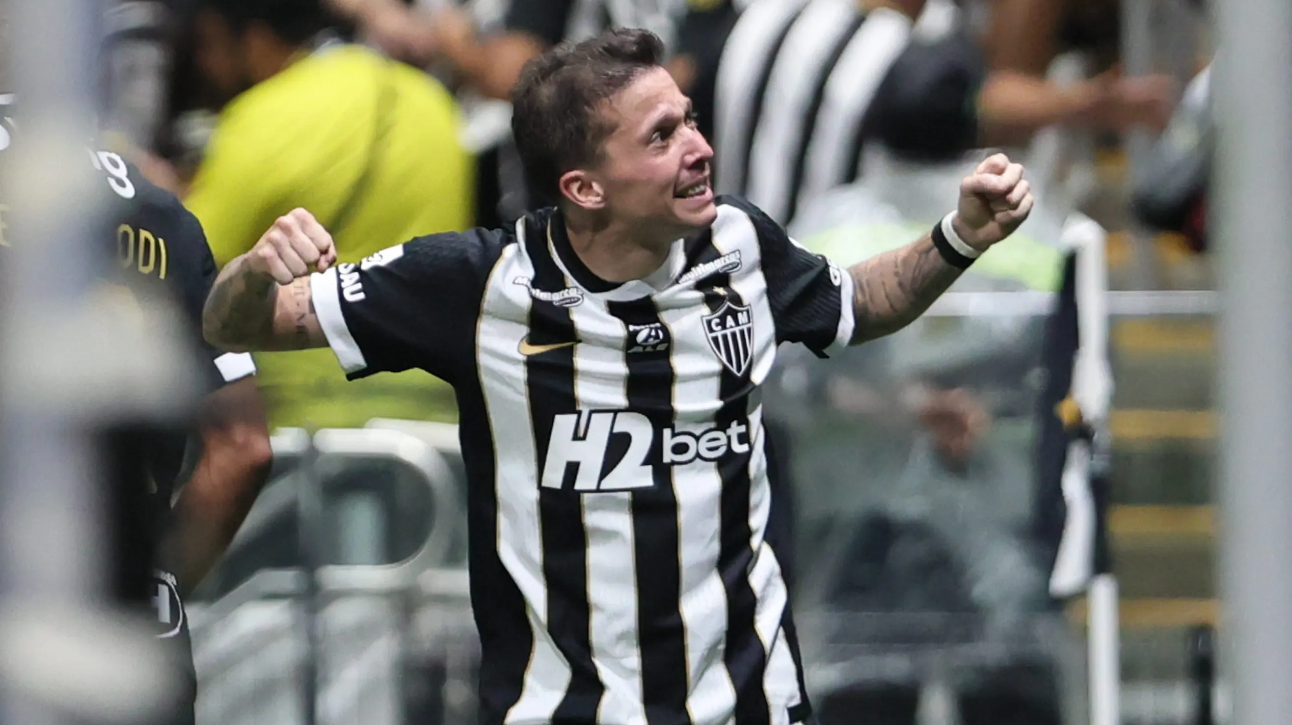 Bernard pelo Atlético-MG. Foto: Gilson Lobo/AGIF