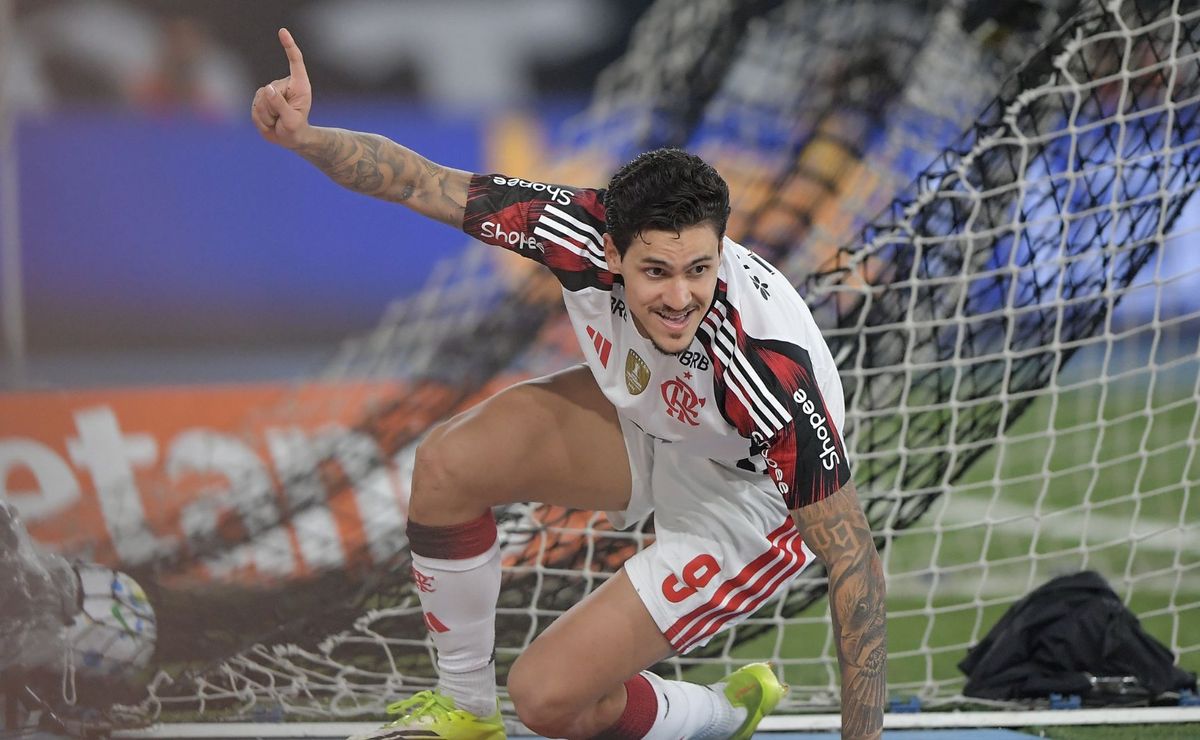 Pedro mira Gabigol e pode virar maior goleador do Flamengo no século