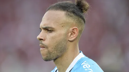 Braithwaite voltou a ser relacionado.