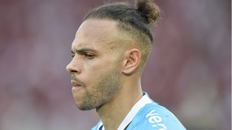 Braithwaite voltou a ser relacionado.