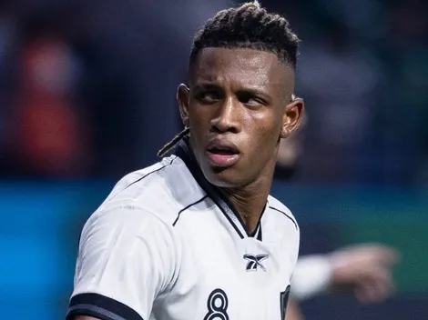 Abel Ferreira despista sobre Danilo após novos rumores