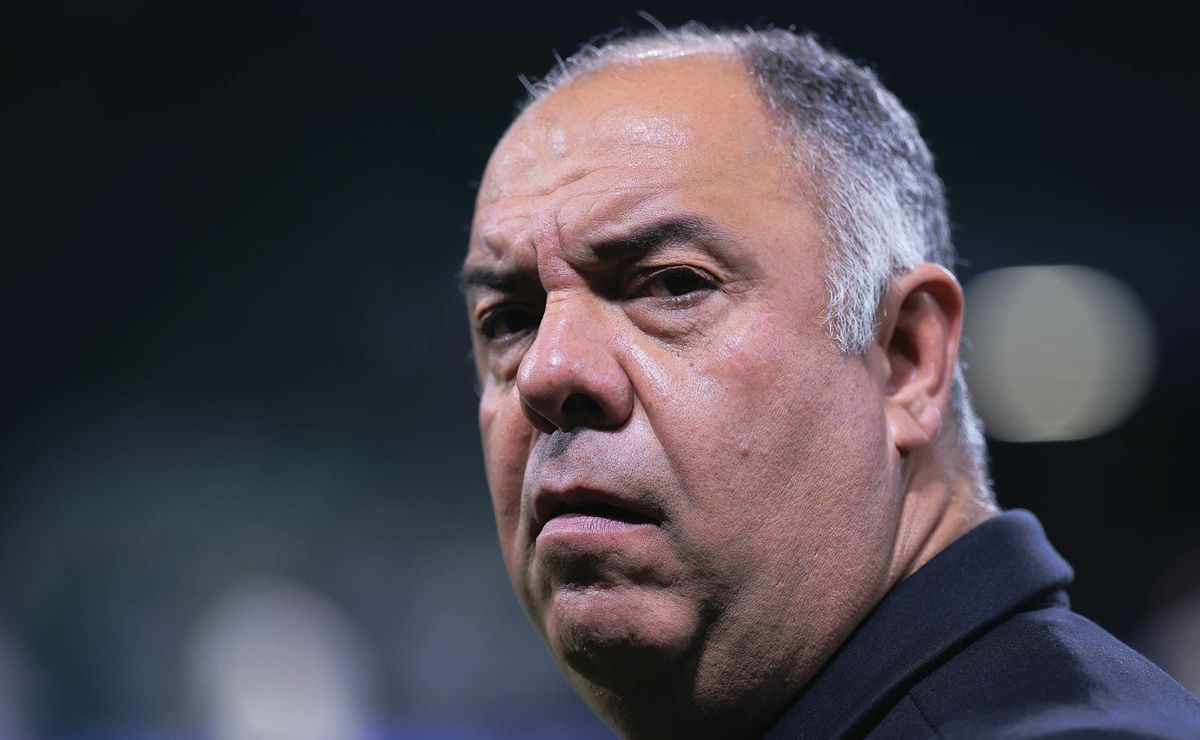 Marcos Braz, ex-Flamengo, tem contratação barrada no Santos por ser conselheiro do Rubro-Negro