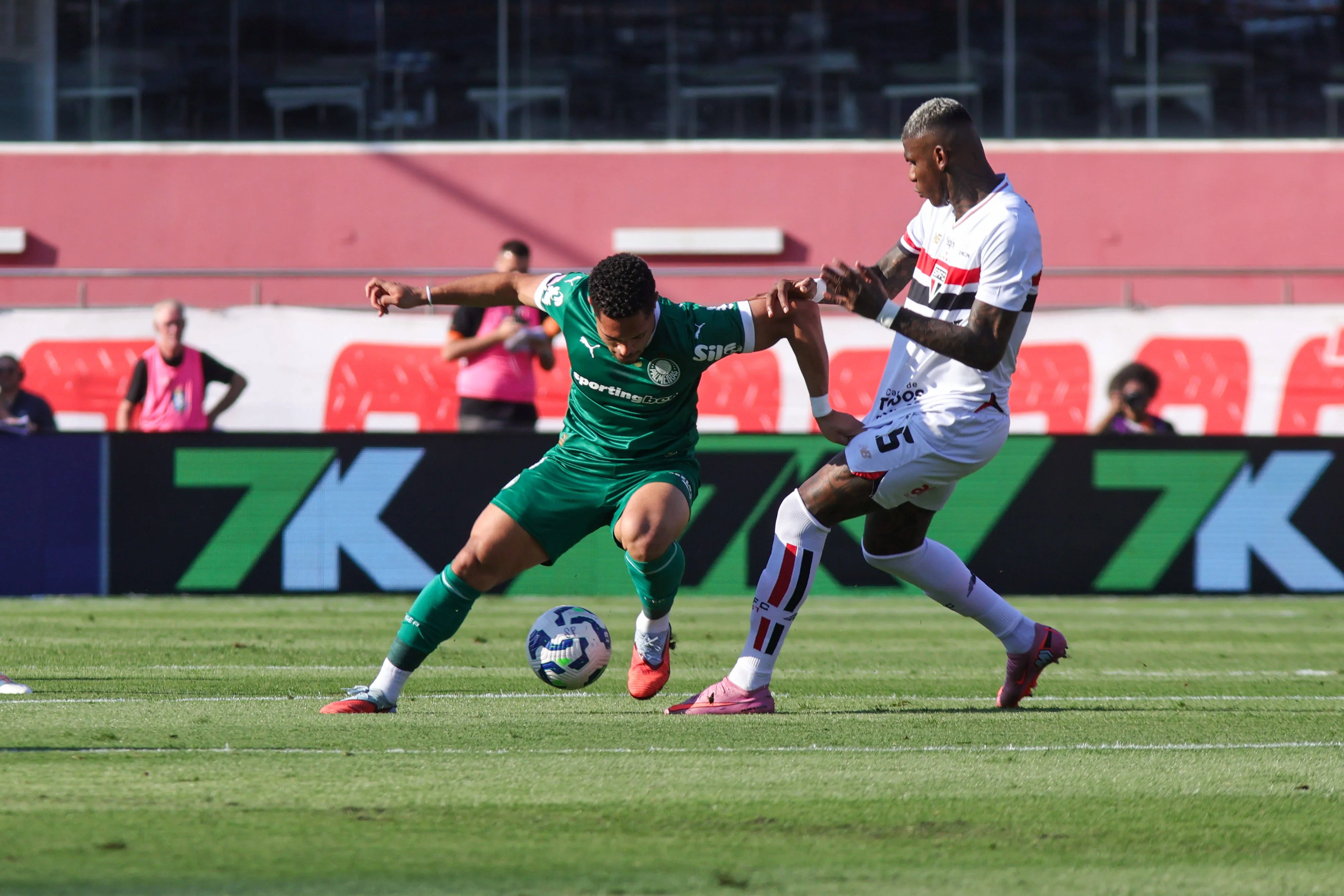São Paulo e Palmeiras disputarão, no próximo sábado (21), mais um Choque-Rei recheado de tensão – Foto: IMAGO /&nbsp;Fotoarena