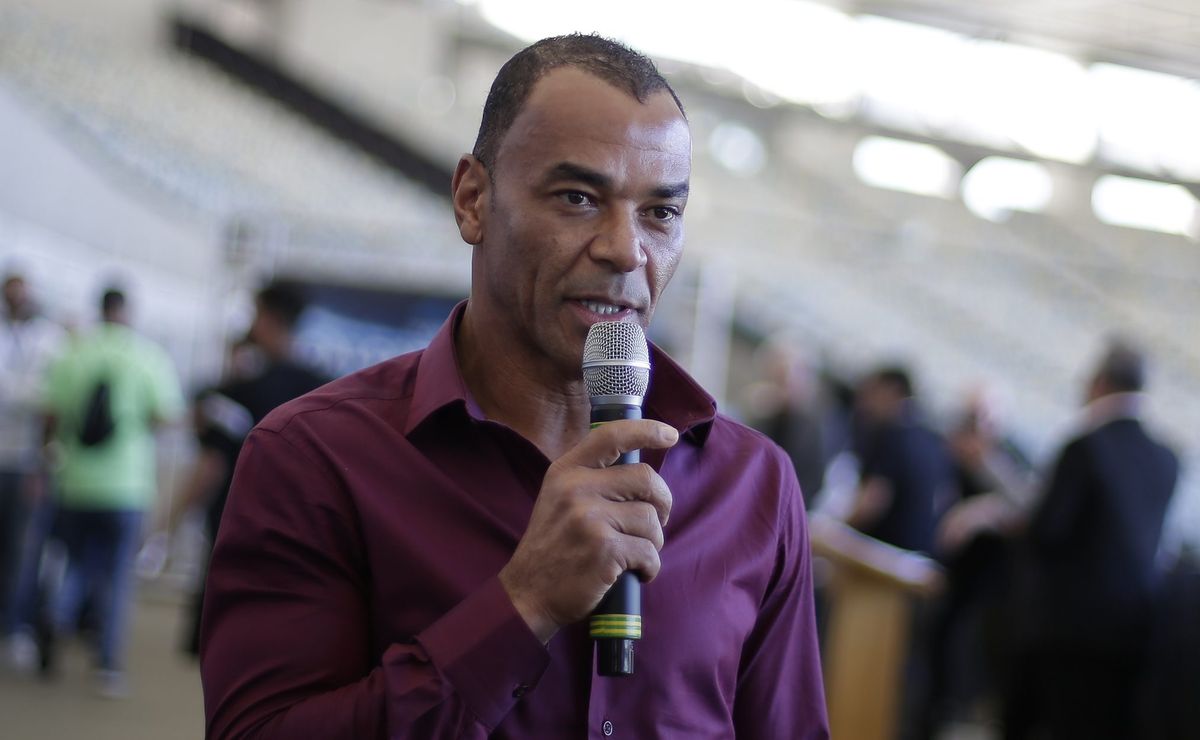 Cafu expõe roteiro semelhante da atual Seleção Brasileira com a que conquistou o tetra em 1994
