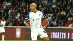 Deyverson está jogando muito no Equador.