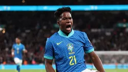 Endrick na Seleção Brasileira. Foto: Catherine Ivill/Getty Images
