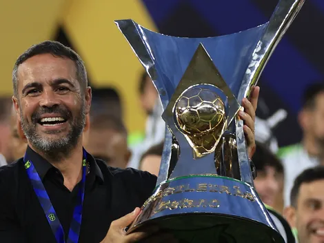 Artur Jorge assina com o Cruzeiro até 2027 e pode assistir ao jogo com o Santos