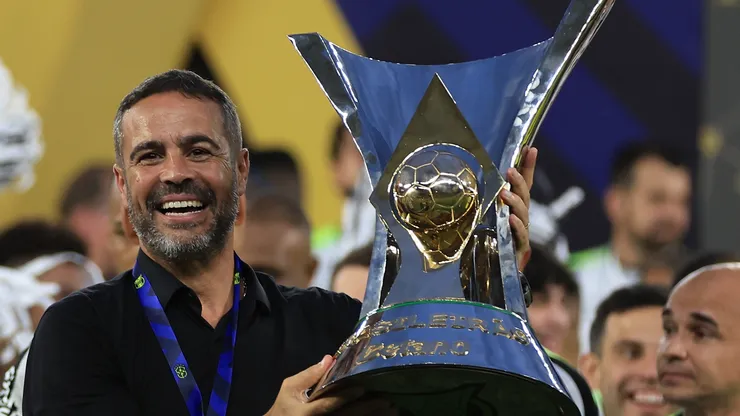 Artur Jorge será o novo técnico do Cruzeiro