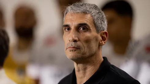 Vojvoda não resistiu à derrota para o Internacional