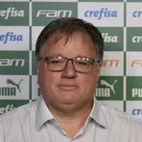 Anderson Barros 'desce a lenha' no São Paulo antes do clássico