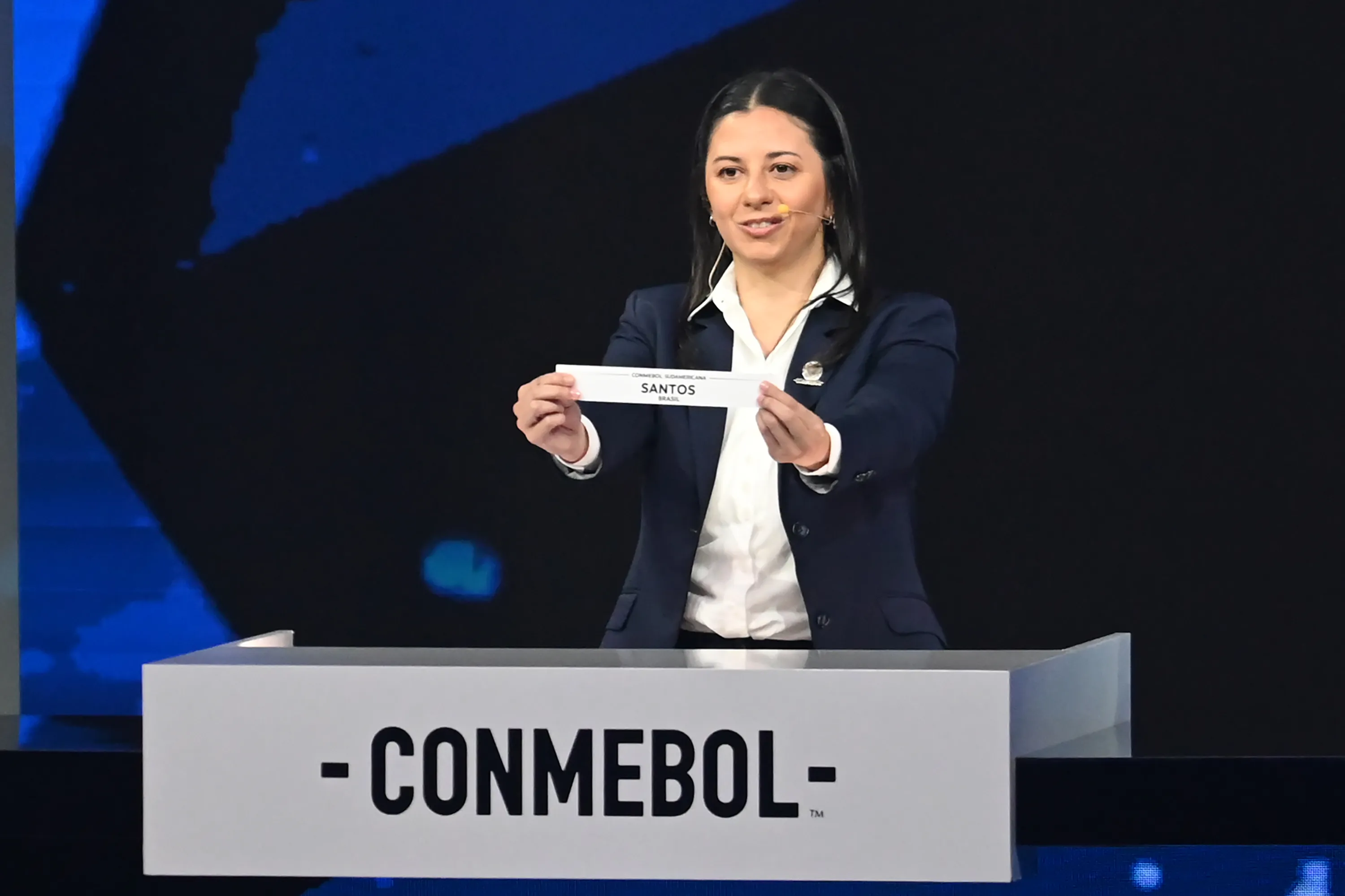 Sorteio em Luque define grupos da Sul-Americana. Foto: Christian Alvarenga/Getty Images)