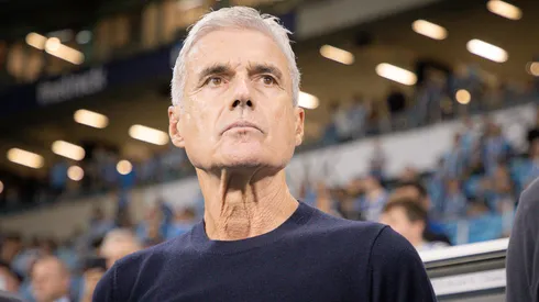 Luís Castro não se calou sobre Marlon - Foto: Maxi Franzoi/AGIF