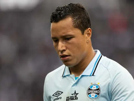 Marlon só deve voltar aos gramados pelo Grêmio após agosto