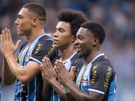 Grêmio vence e cresce na competição