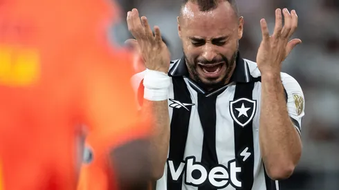 Arthur Cabral - Foto: Jorge Rodrigues/AGIF