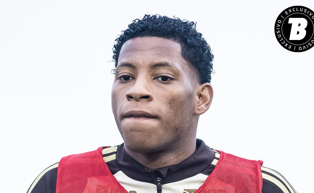 Plata não entra em campo contra o Remo e saída do Flamengo ganha força no meio do ano