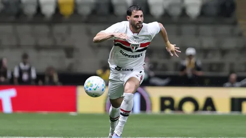 Calleri (São Paulo) durante jogo contra o Atlético-MG, no dia 18.03.2026. Foto: Gilson Lobo/AGIF