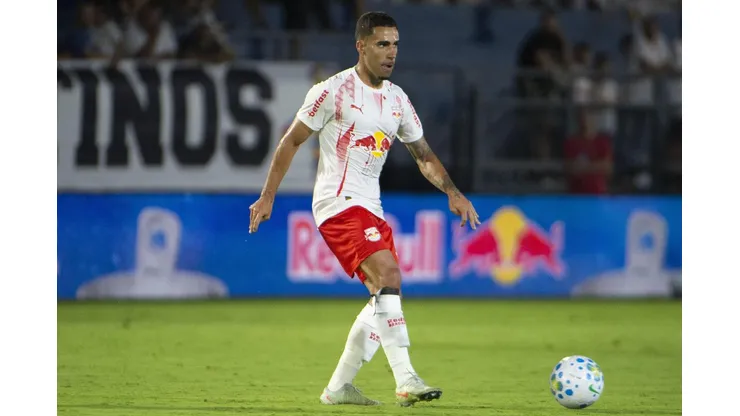 Gabriel (Bragantino) durante jogo contra o São Paulo, no dia 15.03.2026. Foto: Anderson Romao/AGIF