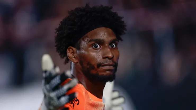 Hugo Souza, do Corinthians, foi chamado às pressas por Ancelotti para lugar de Alisson - Foto: Marcello Zambrana/AGIF