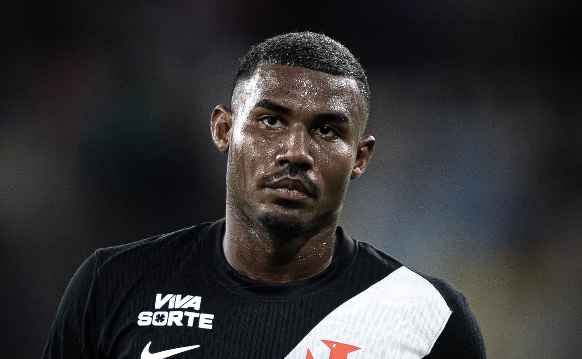 Cuiabano cresce com Renato no Vasco e vive grande momento antes de reencontrar o Grêmio