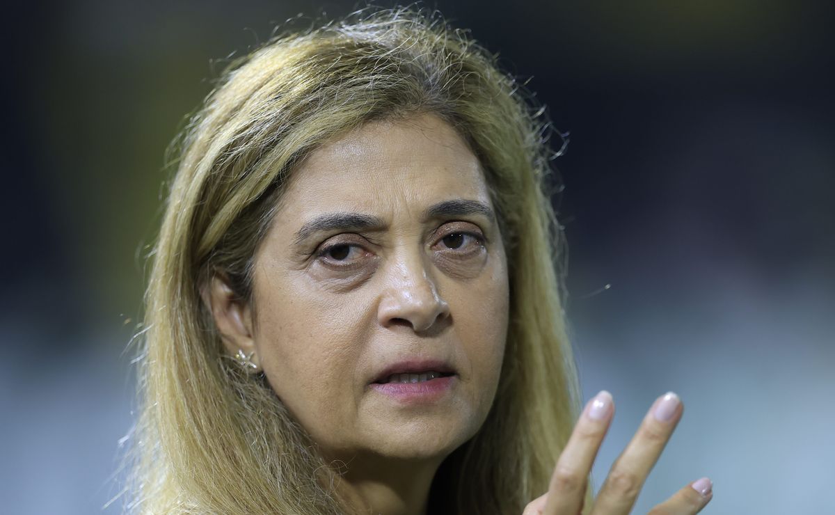 Leila Pereira nega, mas Palmeiras negocia contratação de Fabinho e aguarda decisão do volante